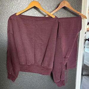 Abercrombie & Fitch Women's Sunday Barrel Set